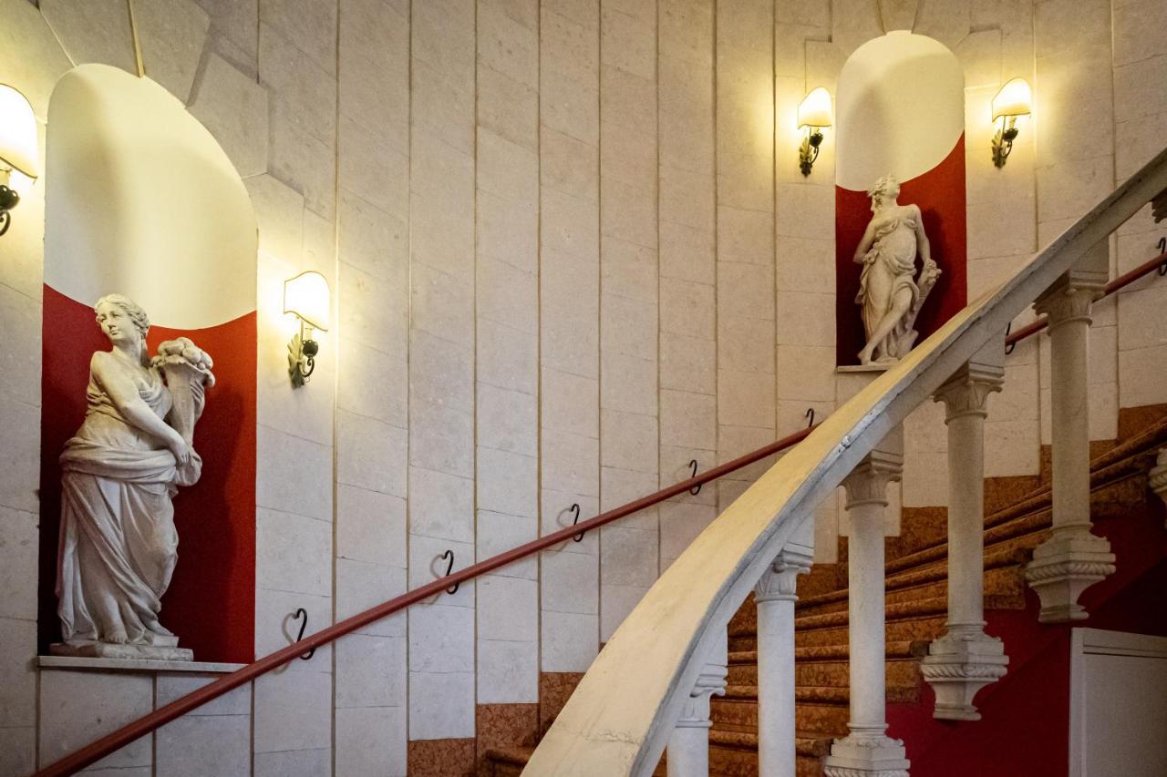 Il Salotto Del Conte Bed & Breakfast Verona Dış mekan fotoğraf