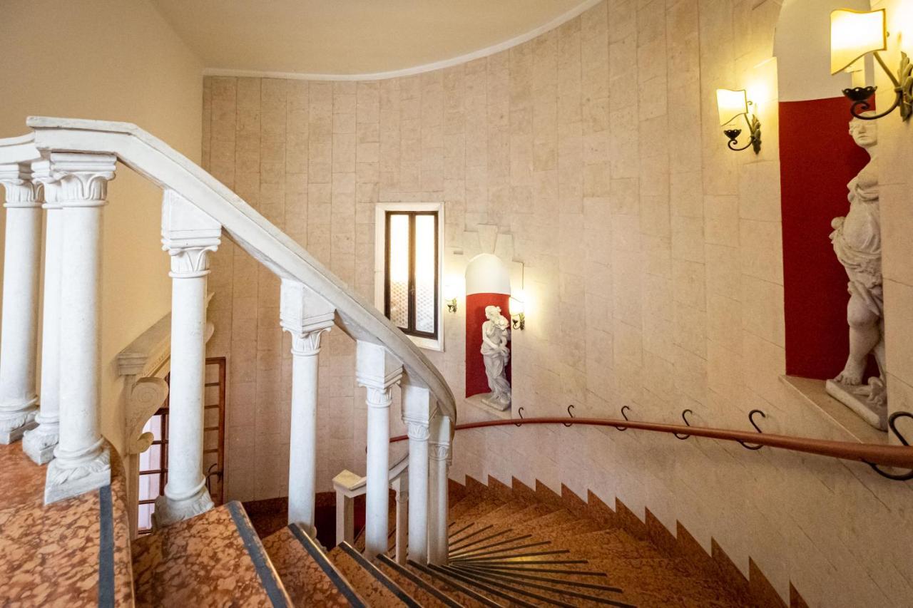 Il Salotto Del Conte Bed & Breakfast Verona Dış mekan fotoğraf