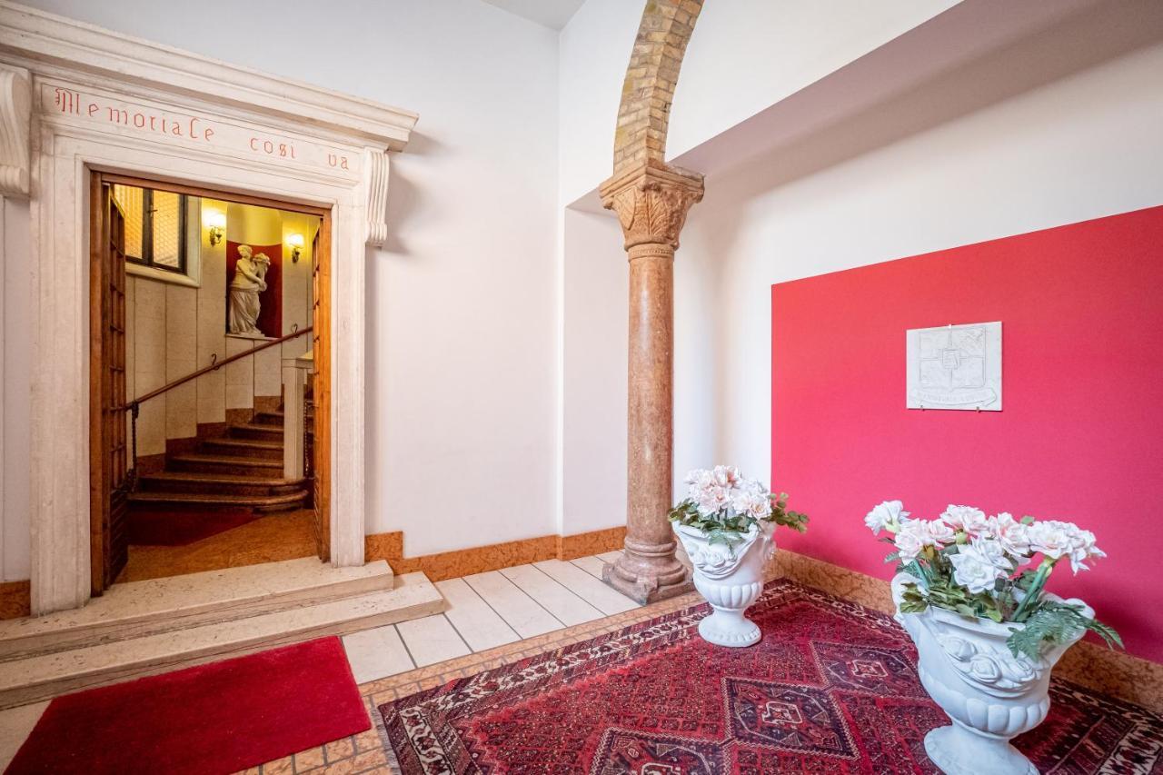 Il Salotto Del Conte Bed & Breakfast Verona Dış mekan fotoğraf