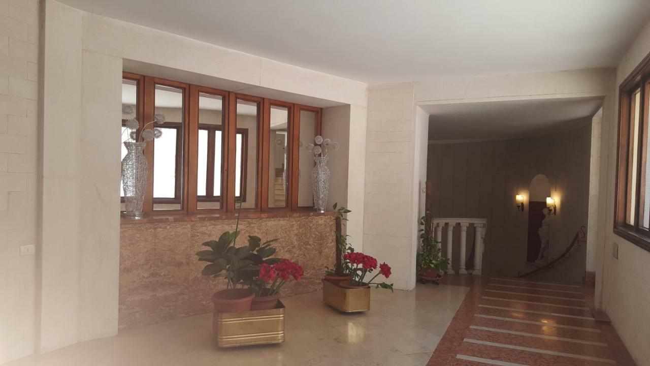 Il Salotto Del Conte Bed & Breakfast Verona Dış mekan fotoğraf