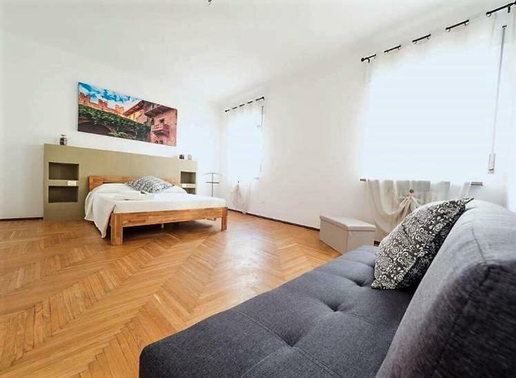 Il Salotto Del Conte Bed & Breakfast Verona Dış mekan fotoğraf